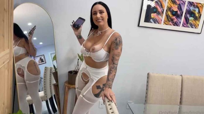Money Birdette Wears New Outfit She Bought For 500$ Video Leaked