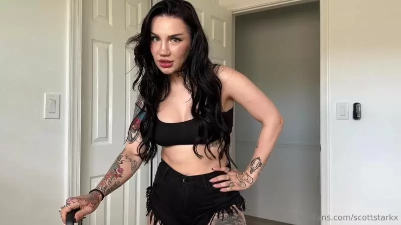 Nova Cane – Sharing The Bed With Thick Pawg Step Sister Video Leaked