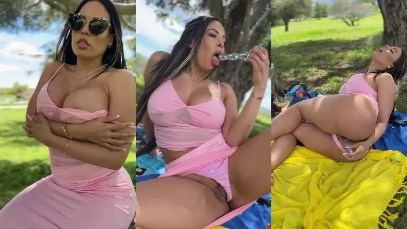 Luna Star – Glass Dildo Play In The Public Park Video Leaked