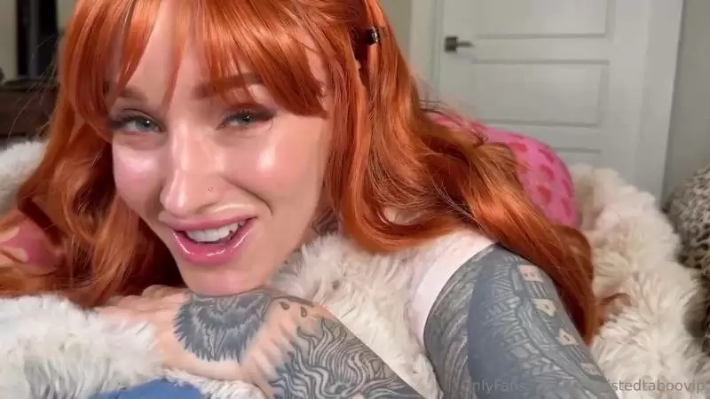 Kitty Quinn – Bubble Blowing Brat Blows Big Bros Big Bulge Video Leaked