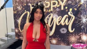 Violet Myers – New Year Sextape Video Leaked